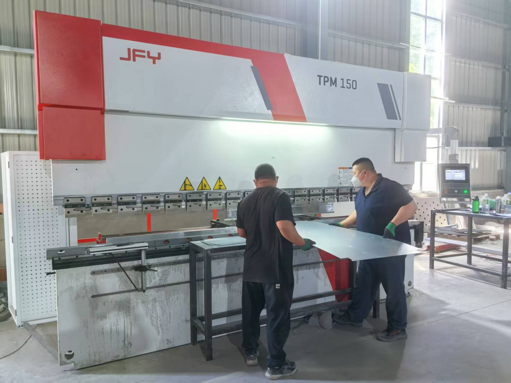 Introduction to the main production process of cooling tower